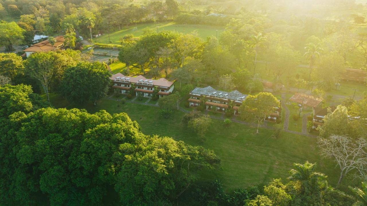 Tilajari Hotel Resort La Fortuna Buitenkant foto